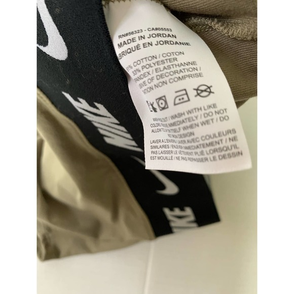 Nike Size Small Army Green Long Bra Crop Top - Picture 3 of 5